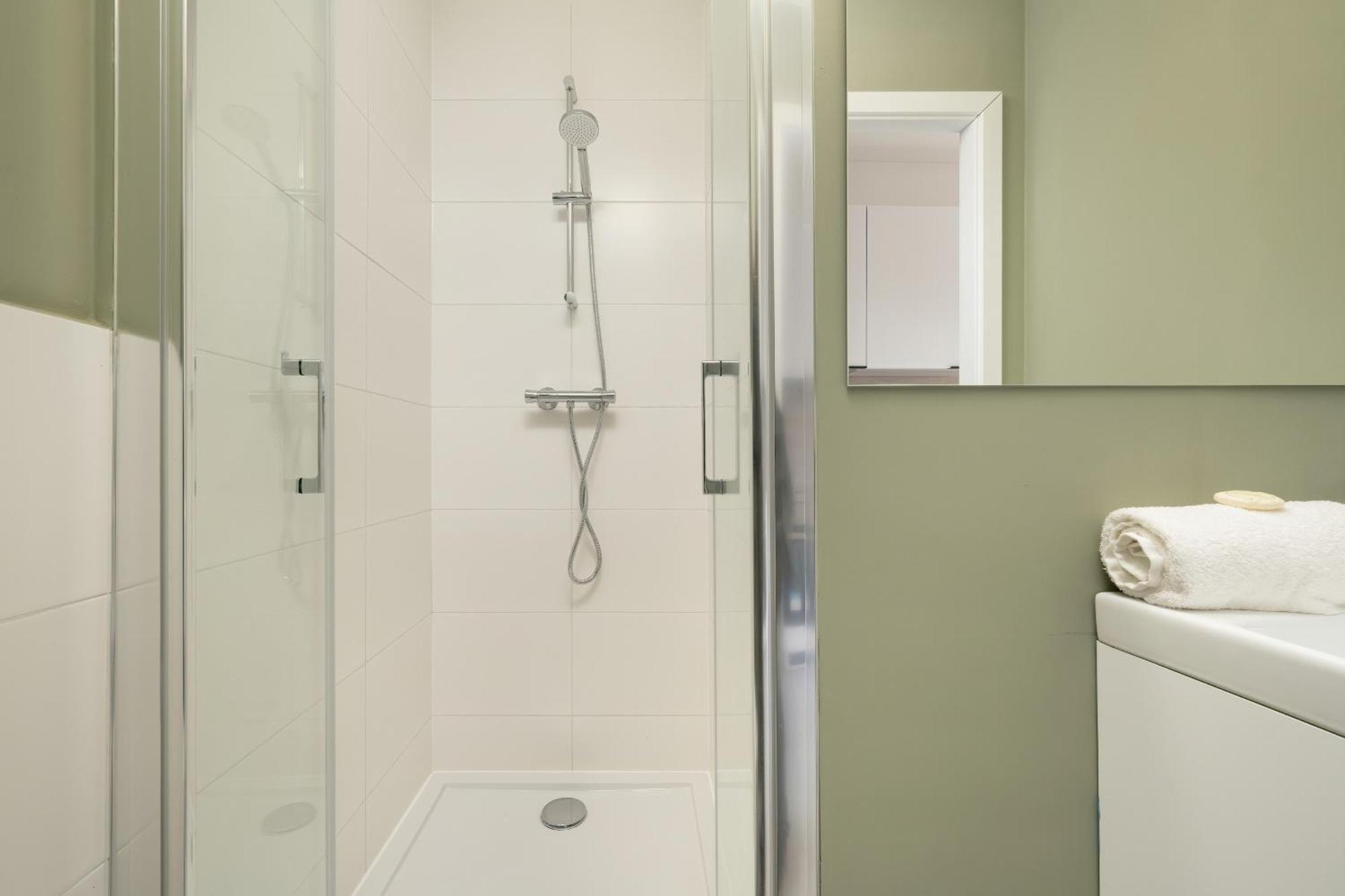 Komfortowe I Przytulne Studio Blisko Parku Wroclaw By Noclegi Renters Bagian luar foto
